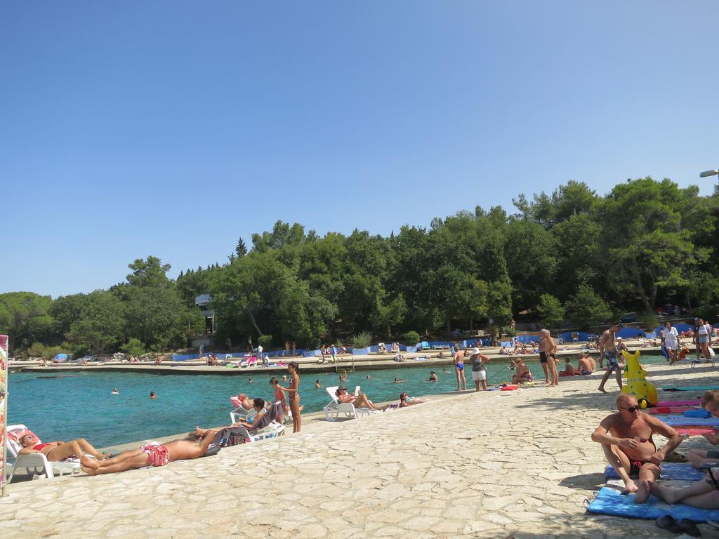 Apartment Josipa Malinska Εξωτερικό φωτογραφία